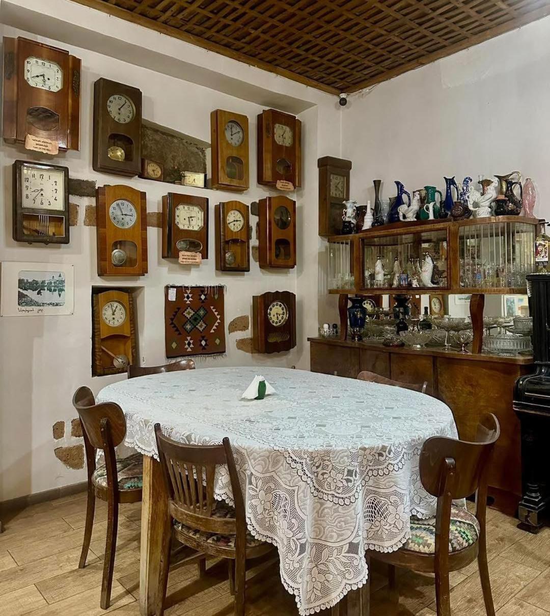 Machanents Art Hotel Vagharshapat Buitenkant foto