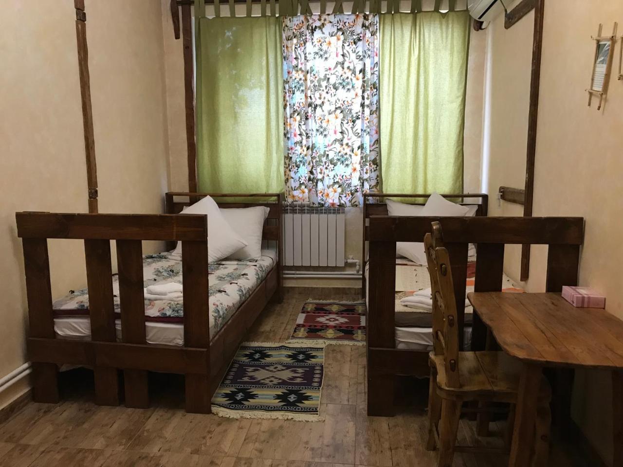 Machanents Art Hotel Vagharshapat Buitenkant foto